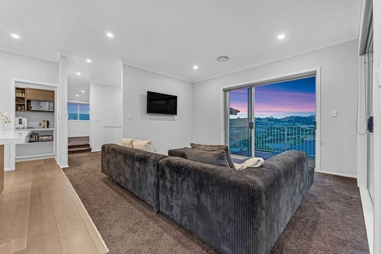 Photo of property in 56 Hillpark Drive, Pokeno, 2402