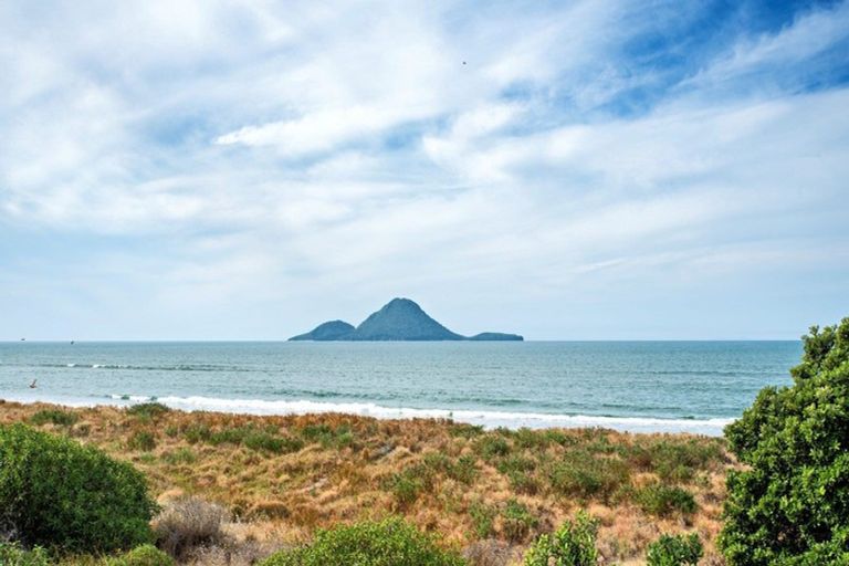 Photo of property in 2 Pacific Parade, Coastlands, Whakatane, 3120