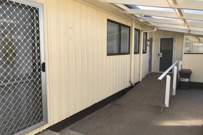 Photo of property in 16 Hackett Street, Whanganui East, Whanganui, 4500