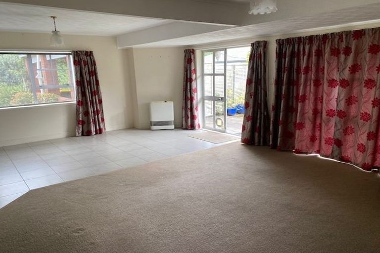 Photo of property in 12 Motuora Road, Manly, Whangaparaoa, 0930