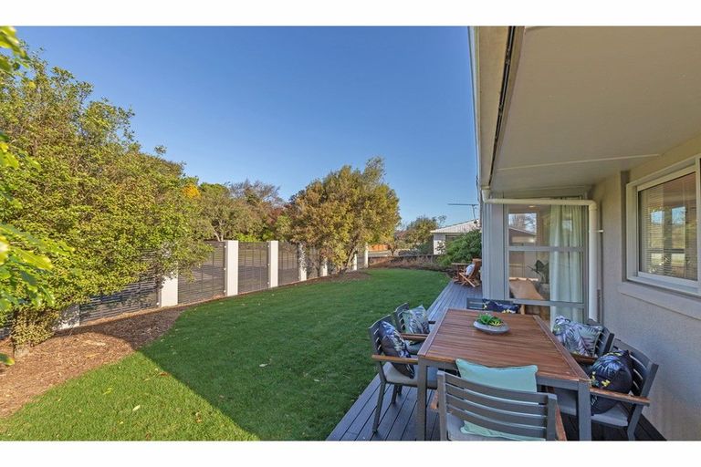 Photo of property in 1 Ferniehurst Street, Somerfield, Christchurch, 8024