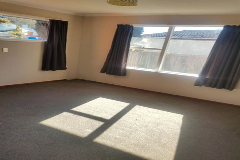 Photo of property in 71 Lauder Crescent, Heidelberg, Invercargill, 9812