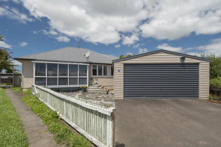 Photo of property in 18 Surrey Grove, Parkvale, Tauranga, 3112