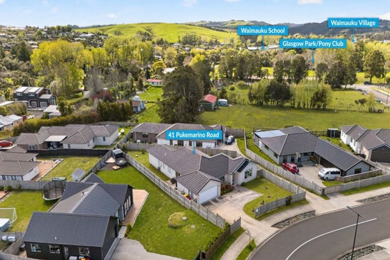 Photo of property in 41 Pukemarino Road, Waimauku, 0812