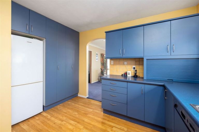 Photo of property in 8 Elvira Court, Bishopdale, Christchurch, 8053