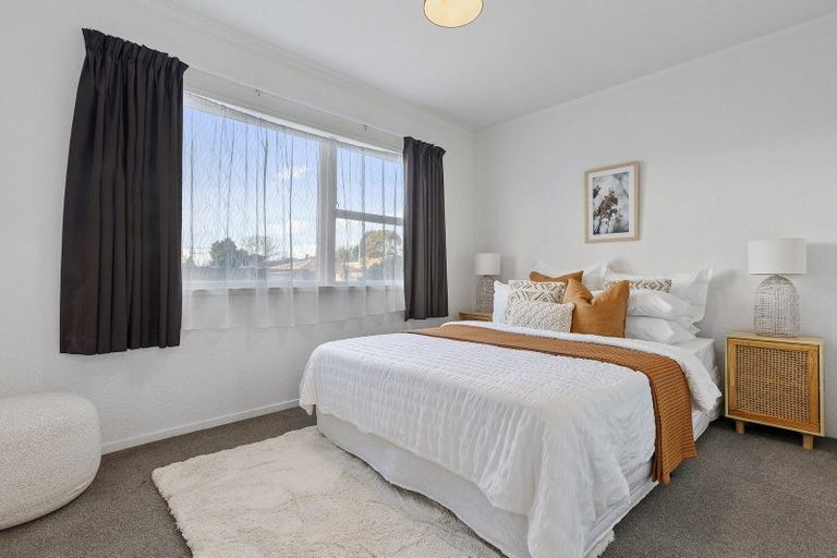 Photo of property in 1/1252 Cameron Road, Gate Pa, Tauranga, 3112