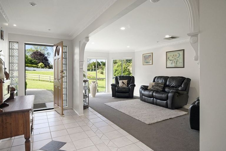 Photo of property in 114 Colombo Road, Waiuku, 2123