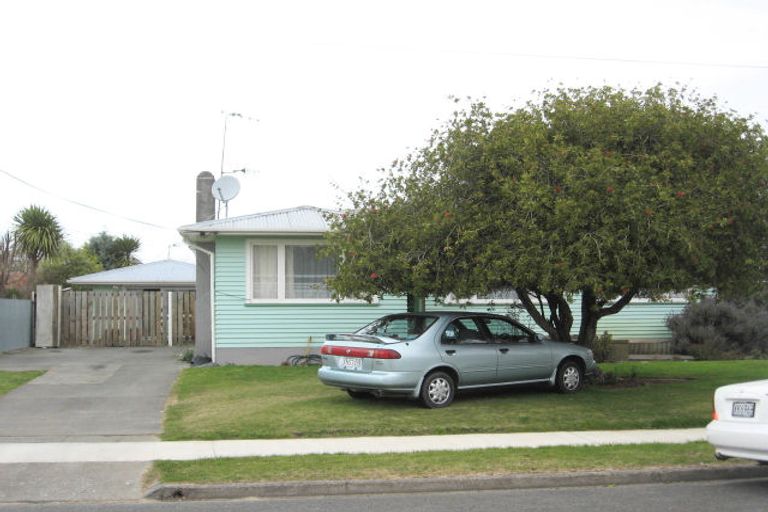 Photo of property in 17 Gilray Avenue, Maraenui, Napier, 4110