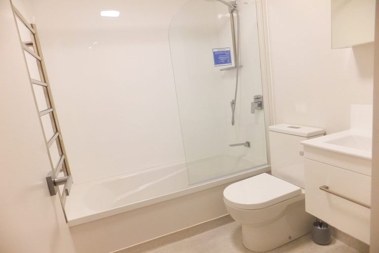 Photo of property in Vedado Apartments, 109/41 Hopper Street, Mount Cook, Wellington, 6011