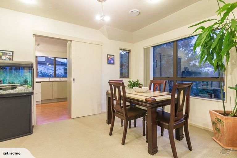 Photo of property in 26a Woodstock Road, Forrest Hill, Auckland, 0620