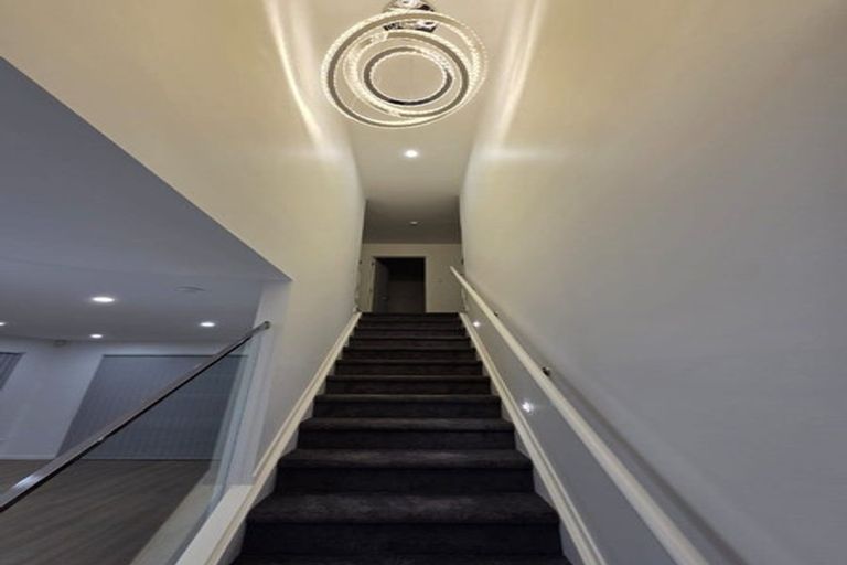 Photo of property in 28a Greenmeadows Avenue, Manurewa East, Auckland, 2102