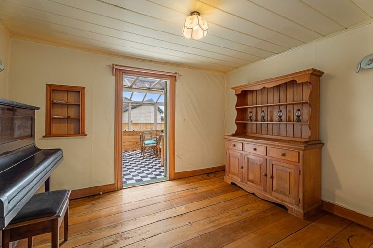 Photo of property in 34 Abercrombie Street, Howick, Auckland, 2014