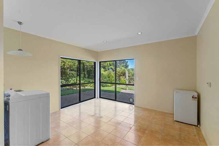 Photo of property in 38 Greenwood Boulevard, Otaki, 5512