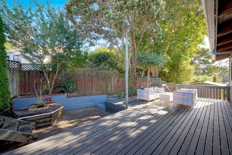 Photo of property in 26 Rhinevale Close, Henderson, Auckland, 0612