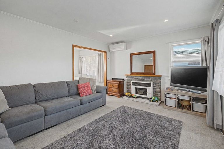 Photo of property in 31 Haddon Street, Mangere East, Auckland, 2024