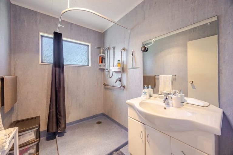 Photo of property in 5 Holt Place, Waipukurau, 4200