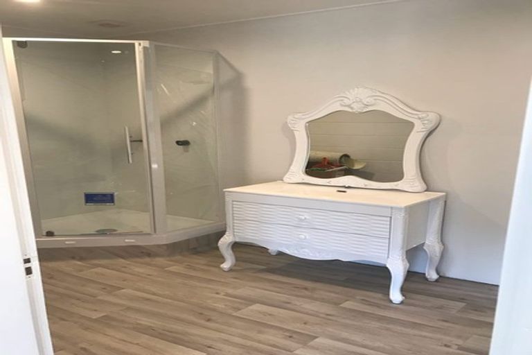 Photo of property in 298a Paekakariki Hill Road, Paekakariki Hill, Porirua, 5381