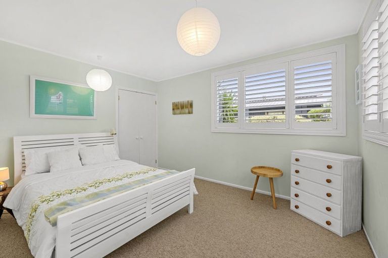 Photo of property in 24 Uenuku Avenue, Raglan, 3225