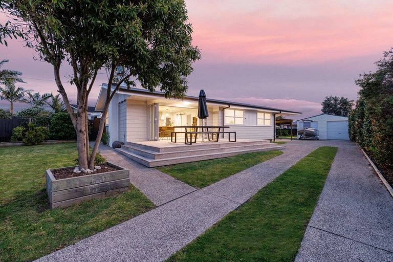 Photo of property in 216 Range Road, Papamoa Beach, Papamoa, 3118