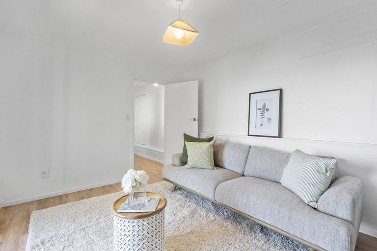 Photo of property in 36 Roys Road, Plimmerton, Porirua, 5026