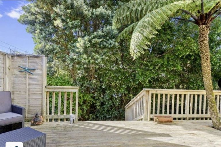 Photo of property in 19b Hicks Close, Whitby, Porirua, 5024