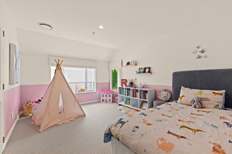 Photo of property in 138 Glandovey Road, Strowan, Christchurch, 8052