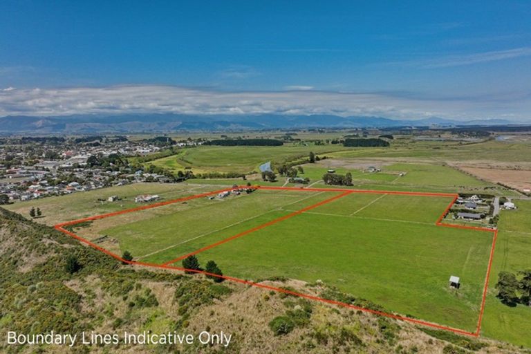 Photo of property in 22 Foxton Beach Road, Foxton, 4891