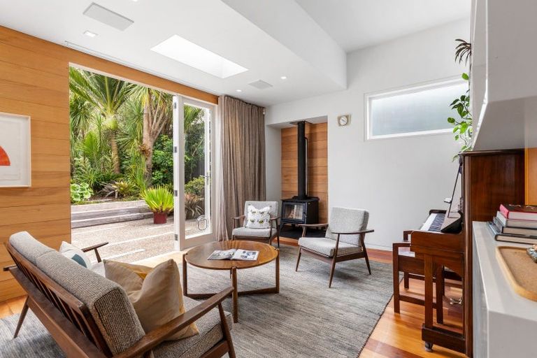 Photo of property in 34 Selbourne Street, Grey Lynn, Auckland, 1021