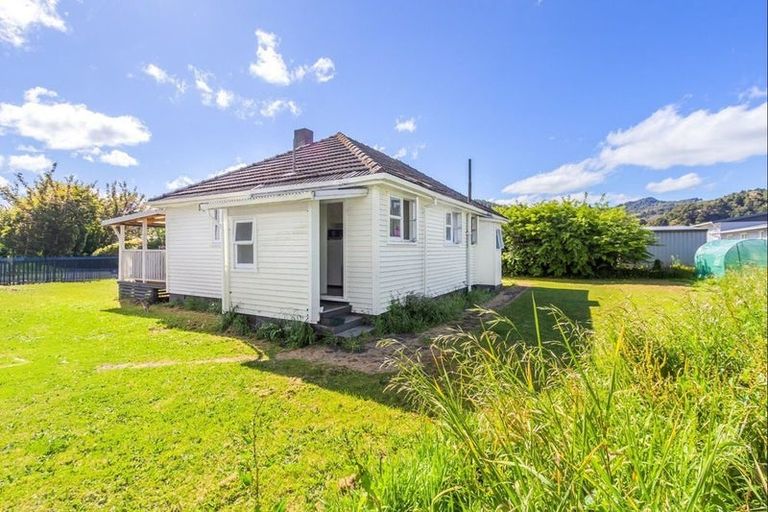 Photo of property in 17 Ngatai Street, Taumarunui, 3920