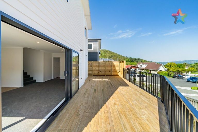 Photo of property in 10/1 Helvetia Grove, Naenae, Lower Hutt, 5011