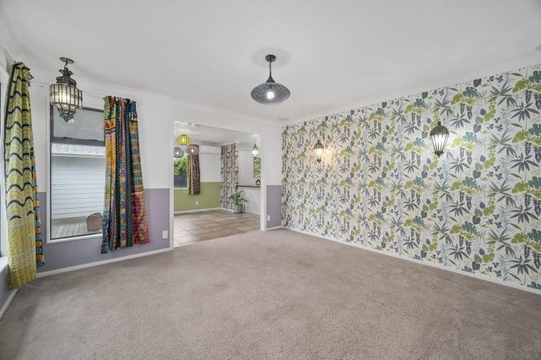 Photo of property in 8b Holland Street, Glenholme, Rotorua, 3010