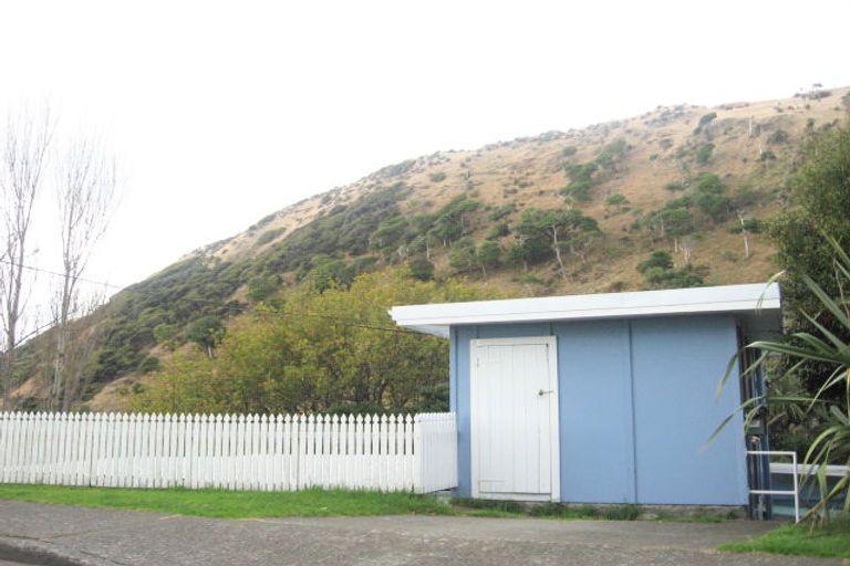 Photo of property in 64 Tilley Road, Paekakariki, 5034