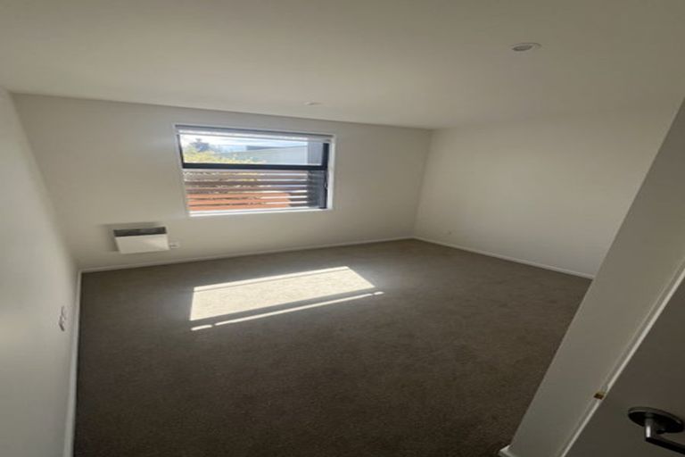Photo of property in 5/130 Holly Road, St Albans, Christchurch, 8014