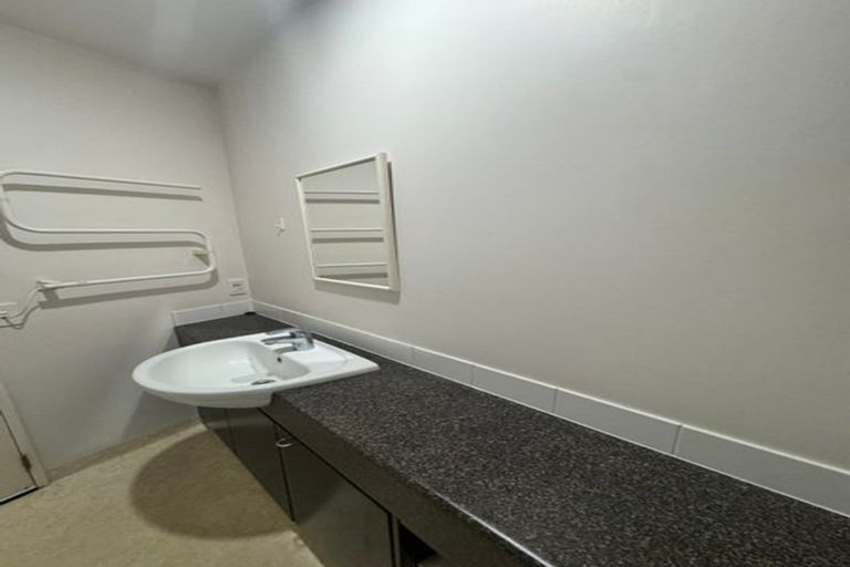Photo of property in Hume House, 21/152 The Terrace, Wellington Central, Wellington, 6011