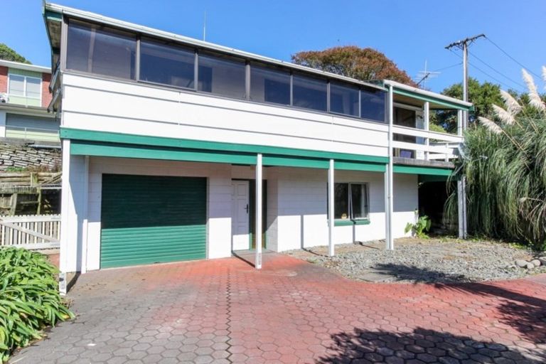 Photo of property in 69 Belt Road, New Plymouth, 4310