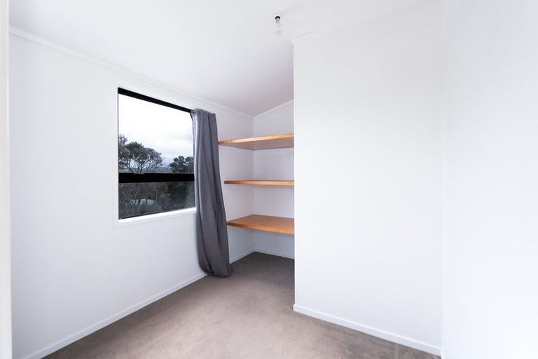 Photo of property in 75 Yorke Road, Haruru, 0204