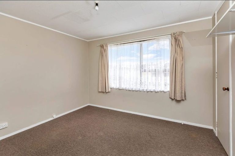 Photo of property in 32 Peter Snell Road, Ruakaka, 0116