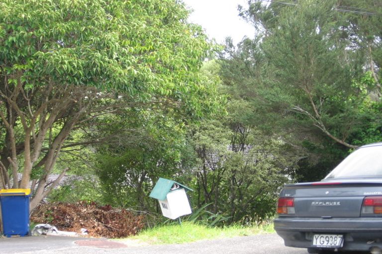 Photo of property in 1/56 Heathcote Road, Castor Bay, Auckland, 0620