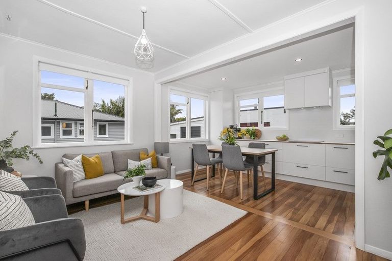 Photo of property in 13 Woodhouse Road, Patumahoe, Pukekohe, 2679