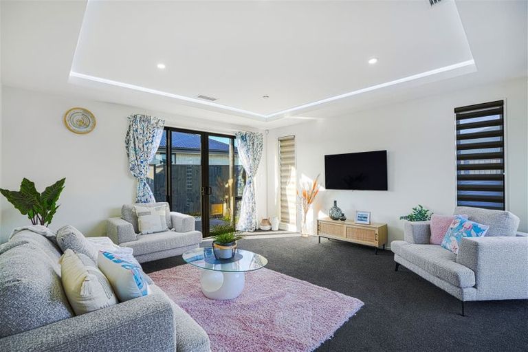 Photo of property in 8 Solitary Lane, Rolleston, 7615