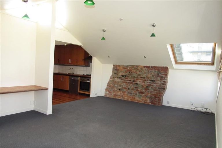 Photo of property in 195 The Terrace, Wellington Central, Wellington, 6011