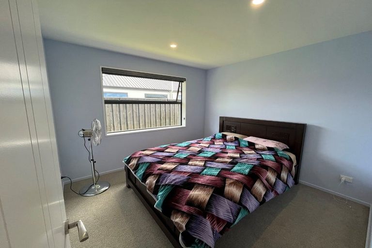 Photo of property in 6 Roles Way, Rolleston, 7615