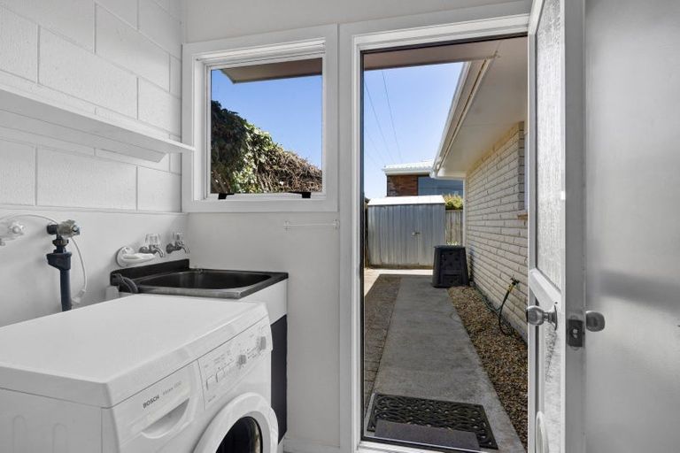 Photo of property in 20 Sackville Street, Fitzroy, New Plymouth, 4312