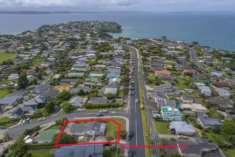 Photo of property in 64 Stanmore Bay Road, Stanmore Bay, Whangaparaoa, 0932