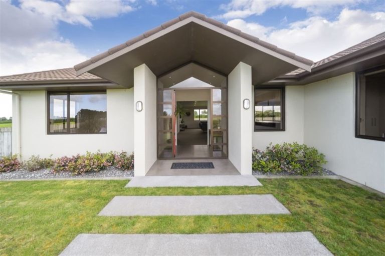 Photo of property in 96 Whenuku Road, Normanby, Hawera, 4675