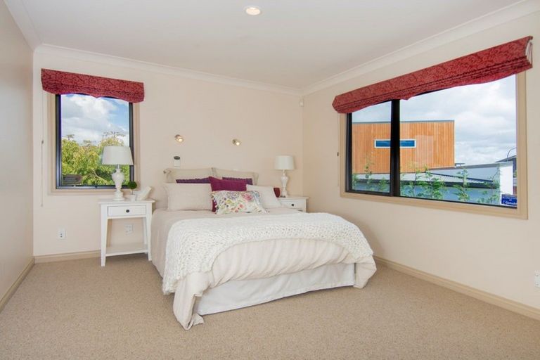 Photo of property in 36 Aranui Drive, Papamoa Beach, Papamoa, 3118