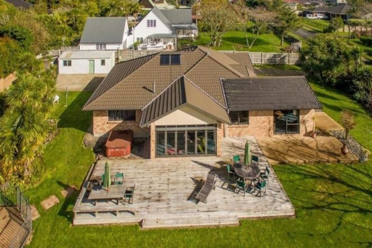 Photo of property in 5 Shiloh Way, Greenhithe, Auckland, 0632