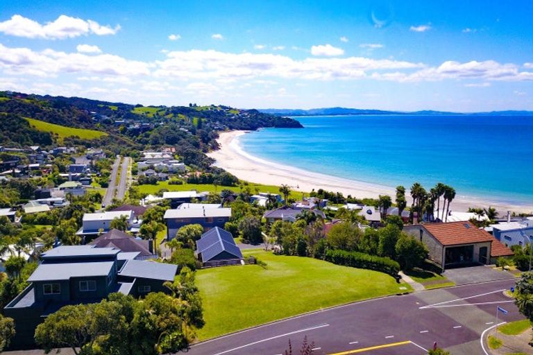 Photo of property in 5 Gazelle Way, Langs Beach, Waipu, 0582