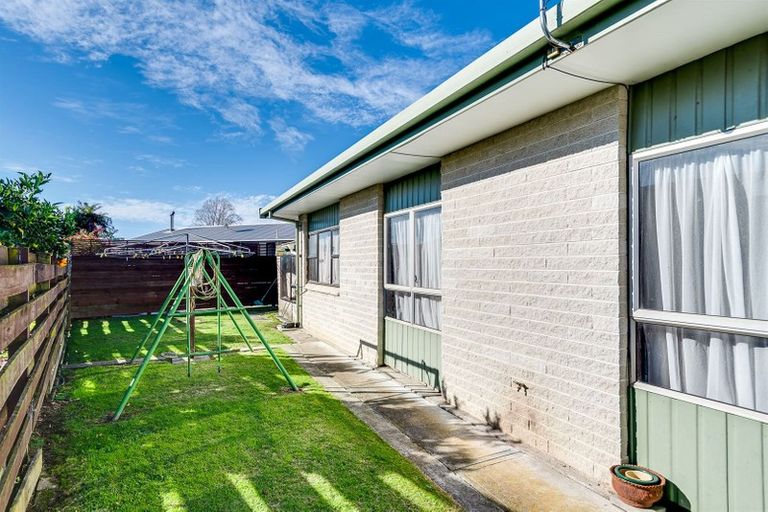 Photo of property in 67 Puketapu Road, Taradale, Napier, 4112