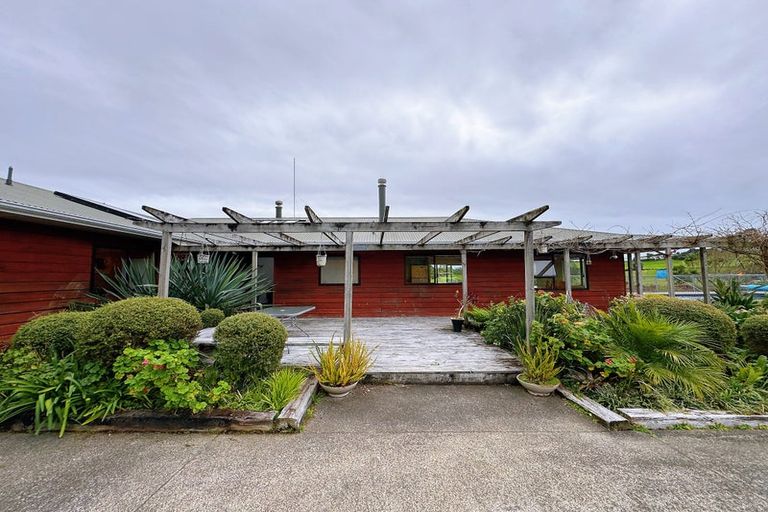 Photo of property in 1435 Old North Road, Helensville, 0875